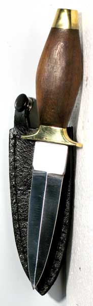 wood handled athame for sale by Wolf Moon Azure with polished brass fittings and black leather sheath