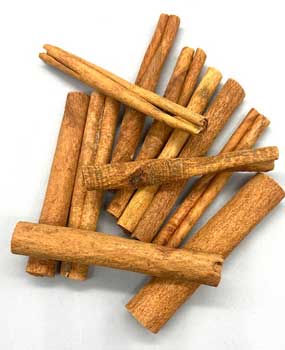 Cinnamon cut sticks 2oz from Wolf Moon Azure, perfect for baking and natural remedies